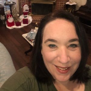 Meet your Posher, Stacy